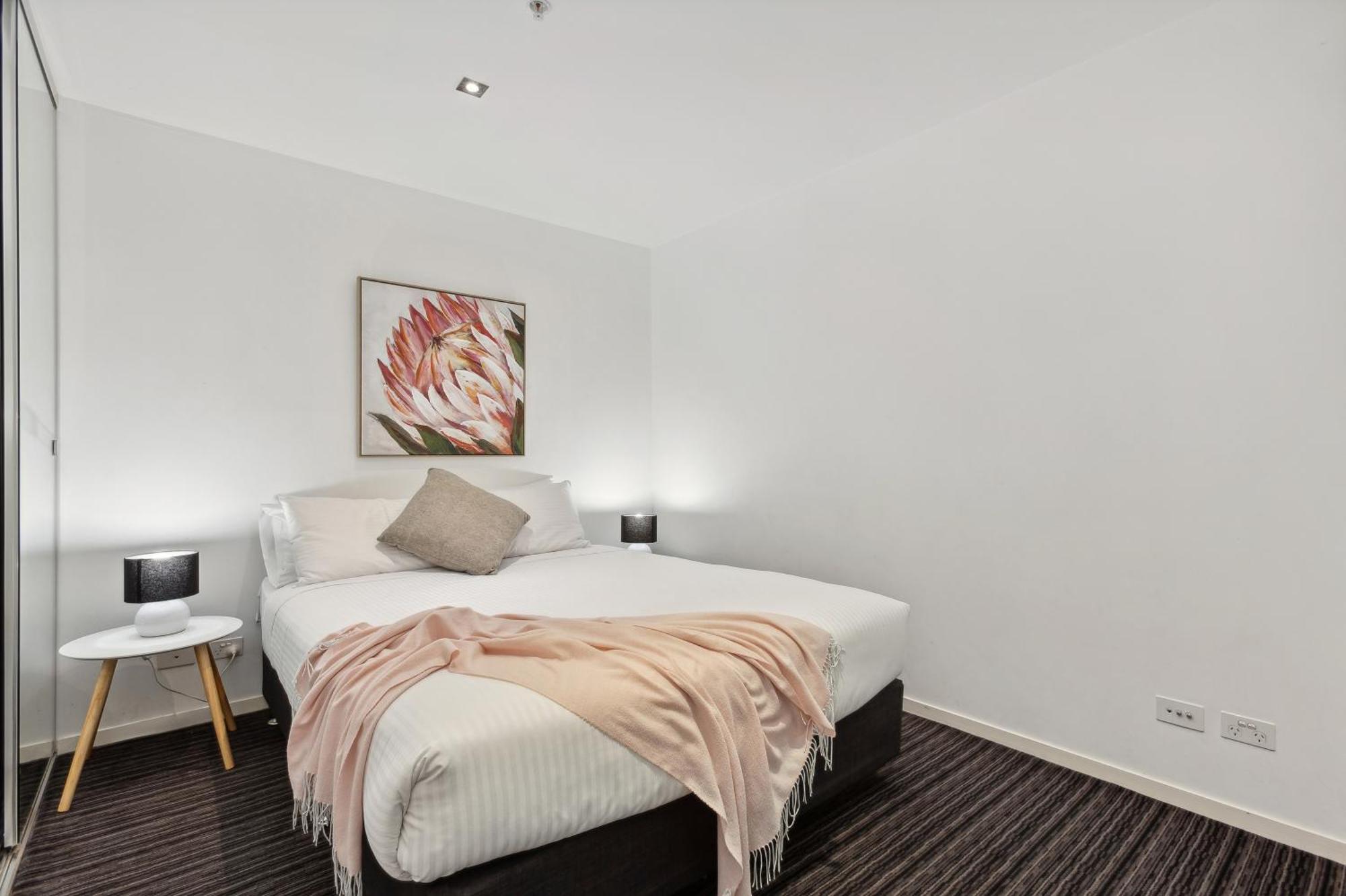 Complete Host Halo Apartments ملبورن الغرفة الصورة